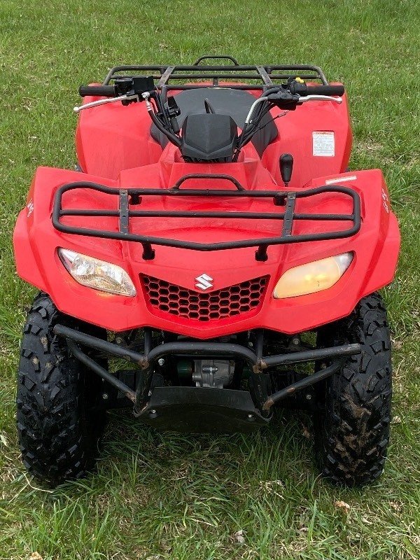 lot 1 image: 2017 Suzuki KingQuad 400-ASI ATV