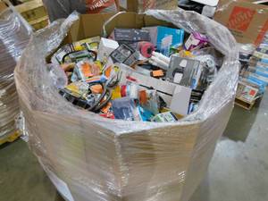 lot 55 image: WHOLESALE PALLET LOT OF GENERAL MERCHANDISE- SMALLS