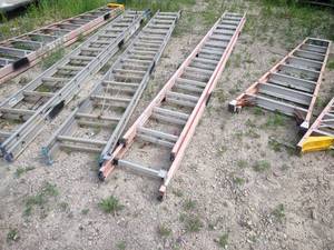 Werner Fiberglass 28 Extension Lad...