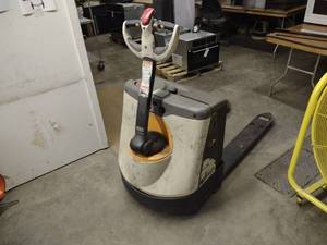 Crown Model WP3030-45 Electric Pall...