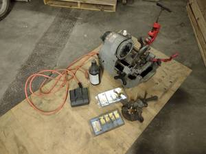 Ridgid 1210 Pipe Machine with (2) T...