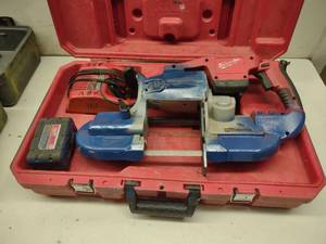 Milwaukee V28 28 Volt Cordless Band...