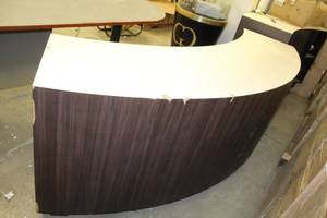 lot 692 image: Commercial Display Counter 8Lx22Wx34H