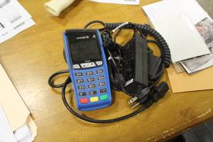 lot 750 image: Chase iCT250 Credit Card Reader
