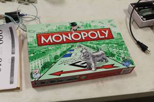 lot 811 image: Monopoly Game (in original box)