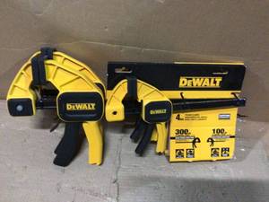 Medium and Large Trigger Clamp (4-Pack) by DEWALT&nbsp&nbspCustomer Returns See Pictures