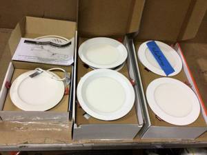 Slim Baffle 6 in. Color Selectable New Construction and Remodel Canless Recessed Integrated LED Kit (4-Pack)&nbsp&nbspCustomer Returns See Pictures