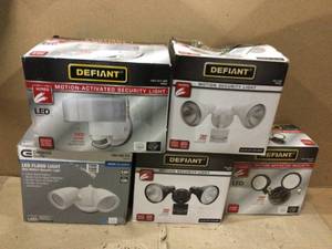 180° White LED Motion Outdoor Security Light by Defiant&nbsp&nbspCustomer Returns See Pictures