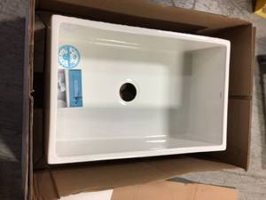 Cubica Fireclay 30 in. Single Bowl Farmhouse Apron Kitchen Sink by Bante Customer Returns See Pictures