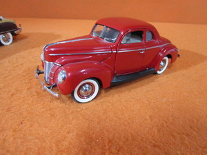 124th Danbury Mint 49 Mercury Coupe, 40 Ford Deluxe Coupe, 53 Buick Skylark, 48 Chrysler Town & Country