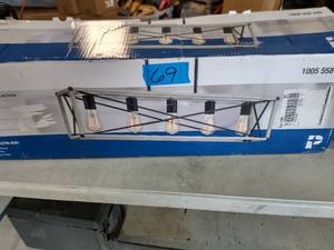 lot 69 image: LIGHTING FIXTURE