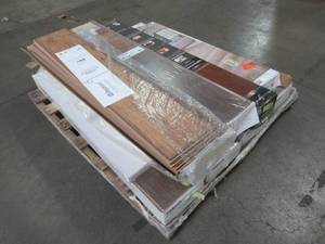 WHOLESALE MIXED PALLET OF MISCELLANEOUS VINYL FLOORING