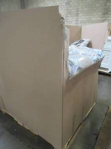 WHOLESALE MIXED PALLET OF MISCELLANEOUS BRAND NAME BEDDING AND BATH DECOR