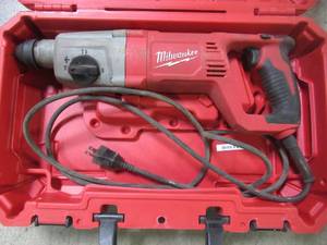 Milwaukee 1 12 in. SDS D-Handle Rotary Hammer 5262-21