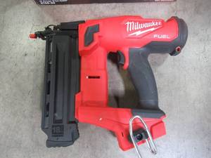 Milwaukee M18 FUEL 18-Volt Lithium-Ion Brushless Cordless Gen II 18-Gauge Brad Nailer (Tool-Only) 2746-20