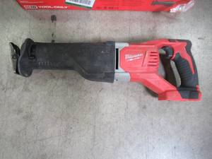 Milwaukee M18 18-Volt Lithium-Ion Cordless SAWZALL Reciprocating Saw (Tool-Only) 2621-20