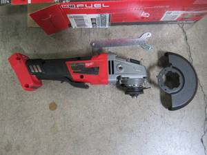 Milwaukee M18 Fuel 18-Volt Lithium-Ion Brushless Cordless 4-12 in.5 in. Grinder, Paddle Switch No-Lock (Bare Tool) 2780-20