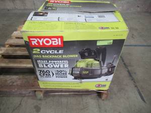 Ryobi 175 MPH 760 CFM 38cc Gas Backpack Leaf Blower RY38BP