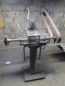lot 163 image: ELECTRIC BELT SANDER