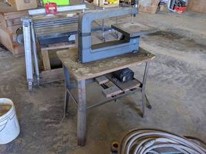 lot 12 image: Craftsman Scroll Saw w Stand