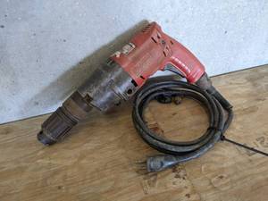 lot 70 image: Milwaukee Magnum Hammer Drill - Tested and Powers on