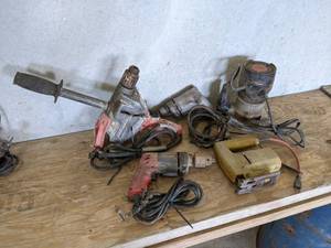 lot 71 image: Lot of (5) Power Tools - Untested (Bad cords)
