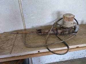 lot 72 image: Black & Decker Super Duty Electric Jackhammer 115V (Works)