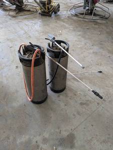 lot 102 image: Lot of (2) Pressure Sprayer Tanks