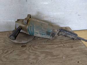lot 135 image: Makita 7 Angle Grinder - Tested and Powers on