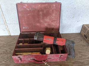 lot 172 image: Hilti Model DX600N Piston Drive Tool Kit