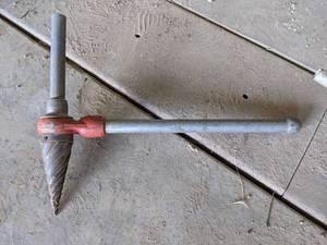lot 199 image: Ridgid No. 2-S Spiral Pipe Reamer