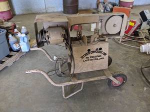 lot 223 image: Horizontal Steel Bandsaw - Tested and works