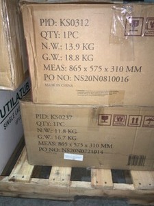 lot 40 image: Pallet of Assorted Laundry & Kitchen Sinks. Various Kinds & Conditions. See Pictures