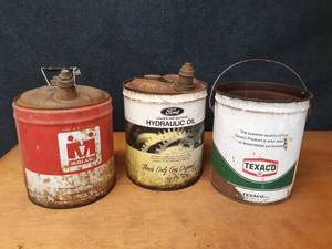 Lot of (3) Vintage 5 Gallon Oil Cans