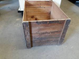 Large Vintage Lyon Bros. General Merchandise Wood Crate - Measures about 30 x 22 x 18