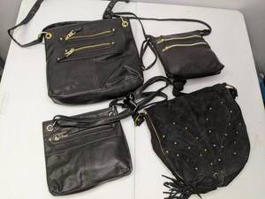 lot 166 image: Lot of (4) Medium Purses Black