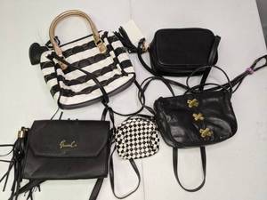 lot 153 image: Lot of (5) Purses Black and White, Stripes and Checkers