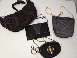lot 160 image: Lot of (4) Classic Evening Purses Black and Velvet