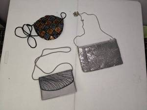 lot 131 image: Lot of (3) Elegant Evening Purses Silver and Black