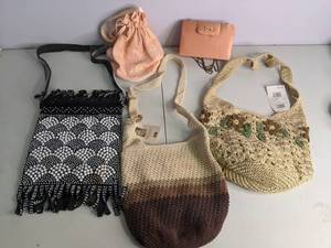lot 90 image: Lot of (5) Purses Neutrals and Pinks 