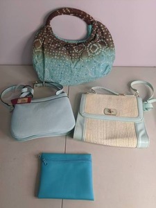lot 100 image: Beautiful Lot of (4) Purses Turquoise