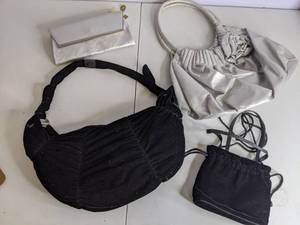 lot 70 image: Lot of (4) Purses and Clutch Black and Silver