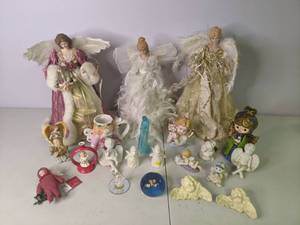 lot 104 image: Beautiful Vintage Angel Collection see pictures