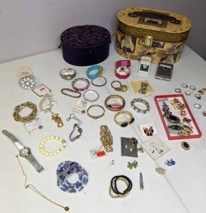 lot 203 image: (2) Beautiful Vintage Jewelry Boxes, Rings, Bracelets, Pins, and More