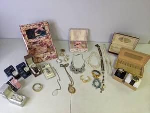 lot 258 image: Costume Jewelry and Box Collection