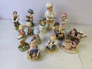 lot 240 image: Adorable Lot of (14) Porcelain Figurines - Some VIntage