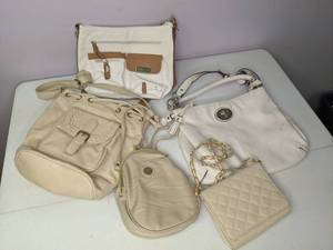 lot 270 image: Lot of (5) Purses Cream, White, Tan