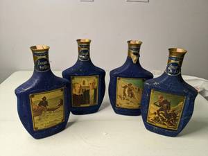 lot 428 image: Vintage Set of (4) Beams Choice Americana Decanters