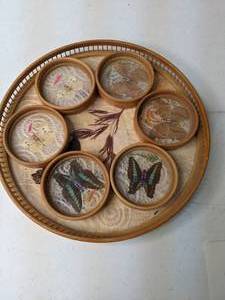 lot 431 image: Butterfly Specimen Coasters and Tray