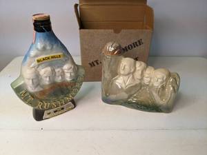 lot 32 image: Beautiful Collection of (2) Vintage Porcelain Decanter Bottles
